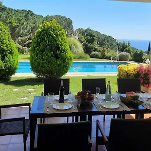 https://casa-max.topcostabravahotels.com